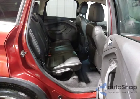 2015 Ford Escape Titanium z USA, uszkodzony, nr VIN 1FMCU9J97FUC02477